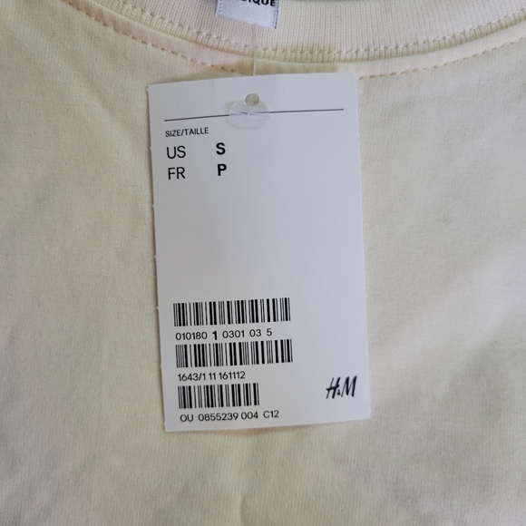 DIVIDED cream oversized long-sleeved top small - Picture 2 of 8